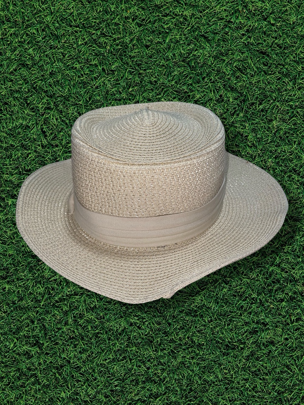 Straw Hat - Picture 3 of 8